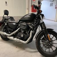 Harley-Davidson Sportster 883 - 2013