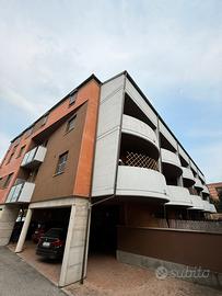 Appartamento con posto auto e terrazza