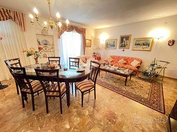 4 LOCALI A MARANO DI NAPOLI
