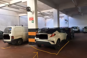 Posto auto coperto in autorimessa - Pontedera cent