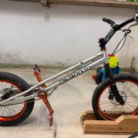 Bici trial ECHO