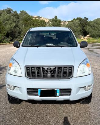 Toyota Land Cruiser  kdj 120