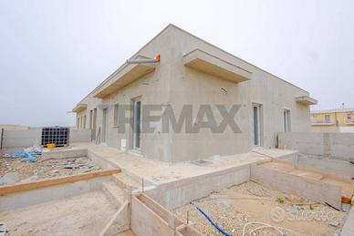 Villa a schiera - Margherita di Savoia