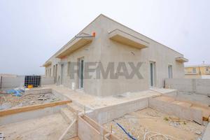 Villa a schiera - Margherita di Savoia