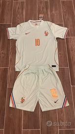 Completo Francia Mbappé 10 Nike Nuovo Taglia M
