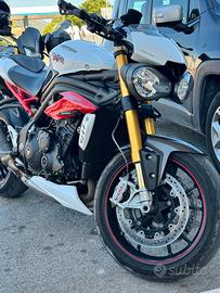 Triumph Speed Triple 1050 - 2016