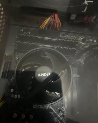 PC GAMING SCHEDA VIDEO ROTTA