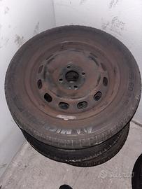 SET 4 CERCHI FORD FIESTA + GOMME 195|60 R15