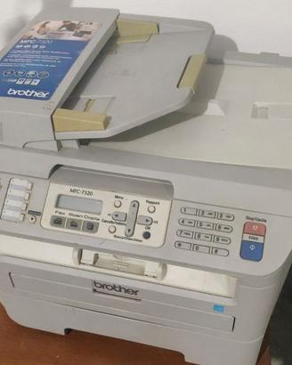Stampante laser multifunzione Brother MFC-7320