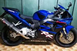Honda CBR 954 RR Fireblade