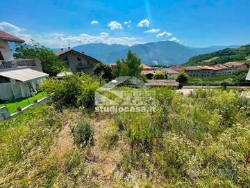 Terreno di 540 m² a Isera