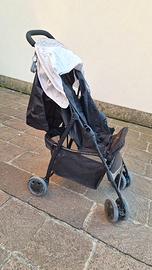 Passeggino  leggero max 15 kg a chiusura pacchetto