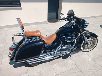 Suzuki VL800 
