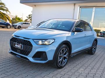 AUDI A1 City Carver Allstreet S-tronic S-line