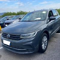 VOLKSWAGEN Tiguan 2.0 TDI 150 CV SCR DSG Life