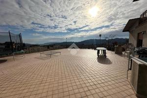 CASA INDIPENDENTE A BOVILLE ERNICA