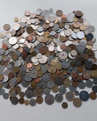 Monete vecchie vari stati Europa Usa Asia e Africa