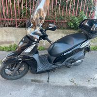 Kymco People 300 GT