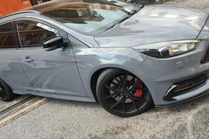 Ford Focus ST 250