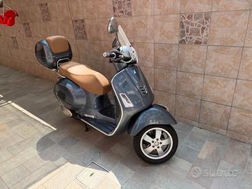 VESPA 300 GTS ABS