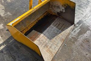 B51 - BENA RIBALTABILE PER MULETTO