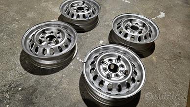 Cerchi Fiat Abarth 750 850 1000 3,5x12 tipo Fergat