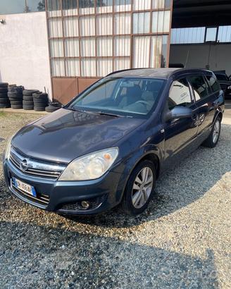 Opel Astra 1.7