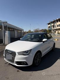 Audi A1 Sportback Ambition 1.6 TDI 90 CV - 5 porte