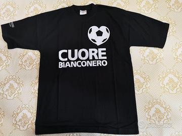 Maglietta cuore bianconero