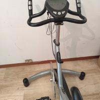 Bicicletta spinning professionale Atlas
