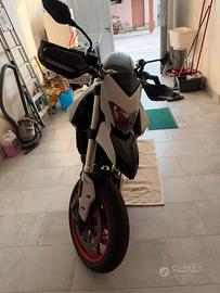 Ducati Hypermotard 939