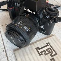 Nikon F501