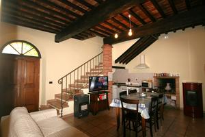TT42 - Affascinante casa singola in pietra nel cen