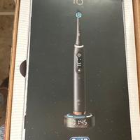 Spazzolino elettrico Oral B, io 10