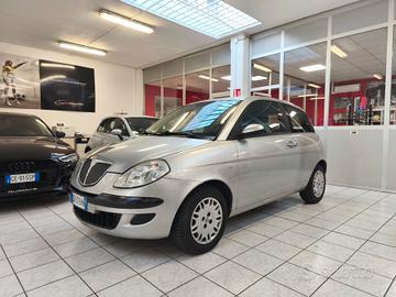 Lancia Ypsilon 1.2 Argento