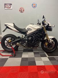 Triumph Street triple
