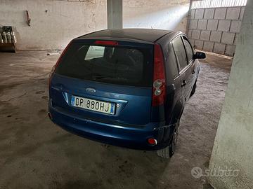 Ford fiesta 1.2 benzina