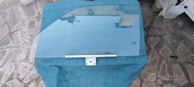 vetro finestrino sinistro fiat seicento