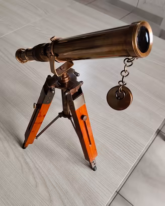 cannocchiale telescopio in ottone con treppiedi