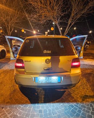 Golf 4