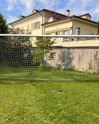 Porta da calcio regolamentare