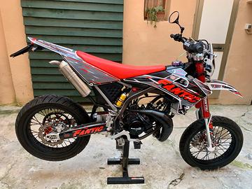 Fantic motard 50