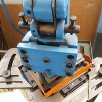 Trancia cesoia scantonatrice