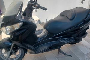 scooter burgman 200 Suzuki 