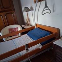 Letto ortopedico con  movimentazione elettrica