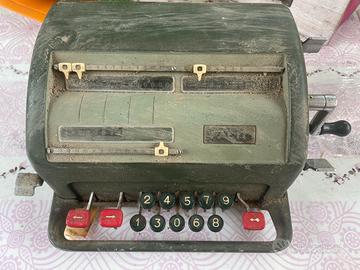 Calcolatrice meccanica