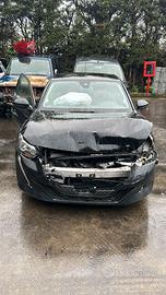 Ricambi usati Peugeot 208 2023