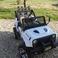 Macchina elettrica Jeep