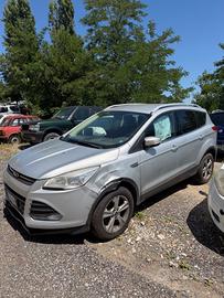 Ford Kuga 2.0 TDCI 140 CV 4WD Titanium