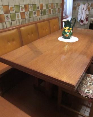 Cucina rustica fatta a mano